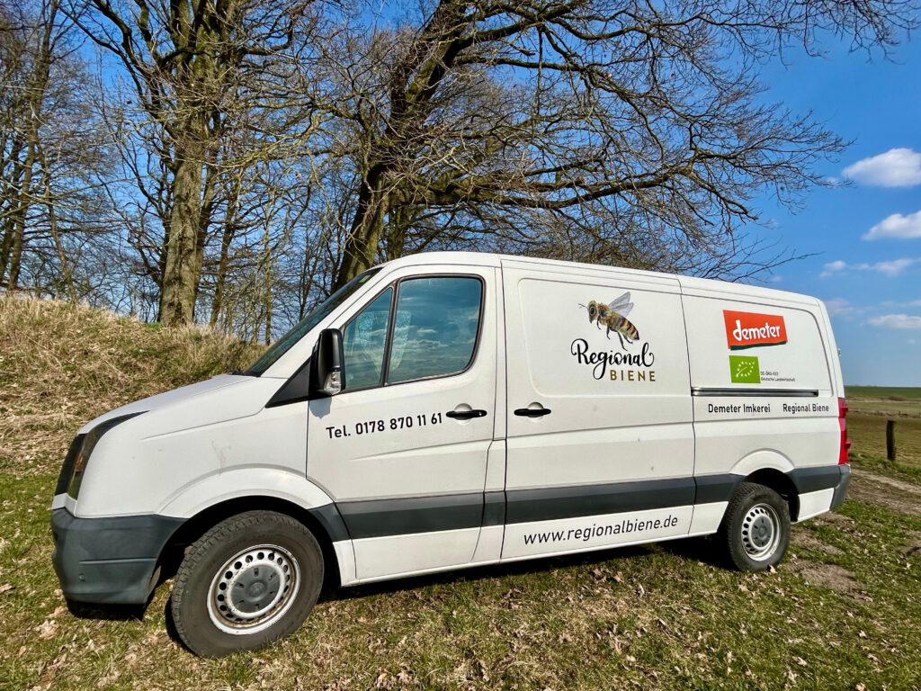 Fahrzeugbeschriftung für Regional Biene